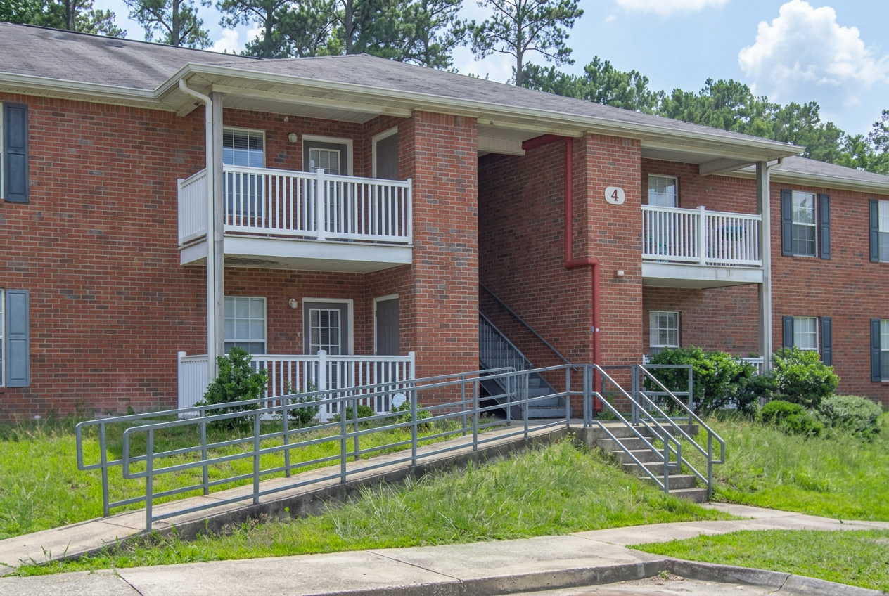 The Grove Apartment Homes in Phenix City, AL